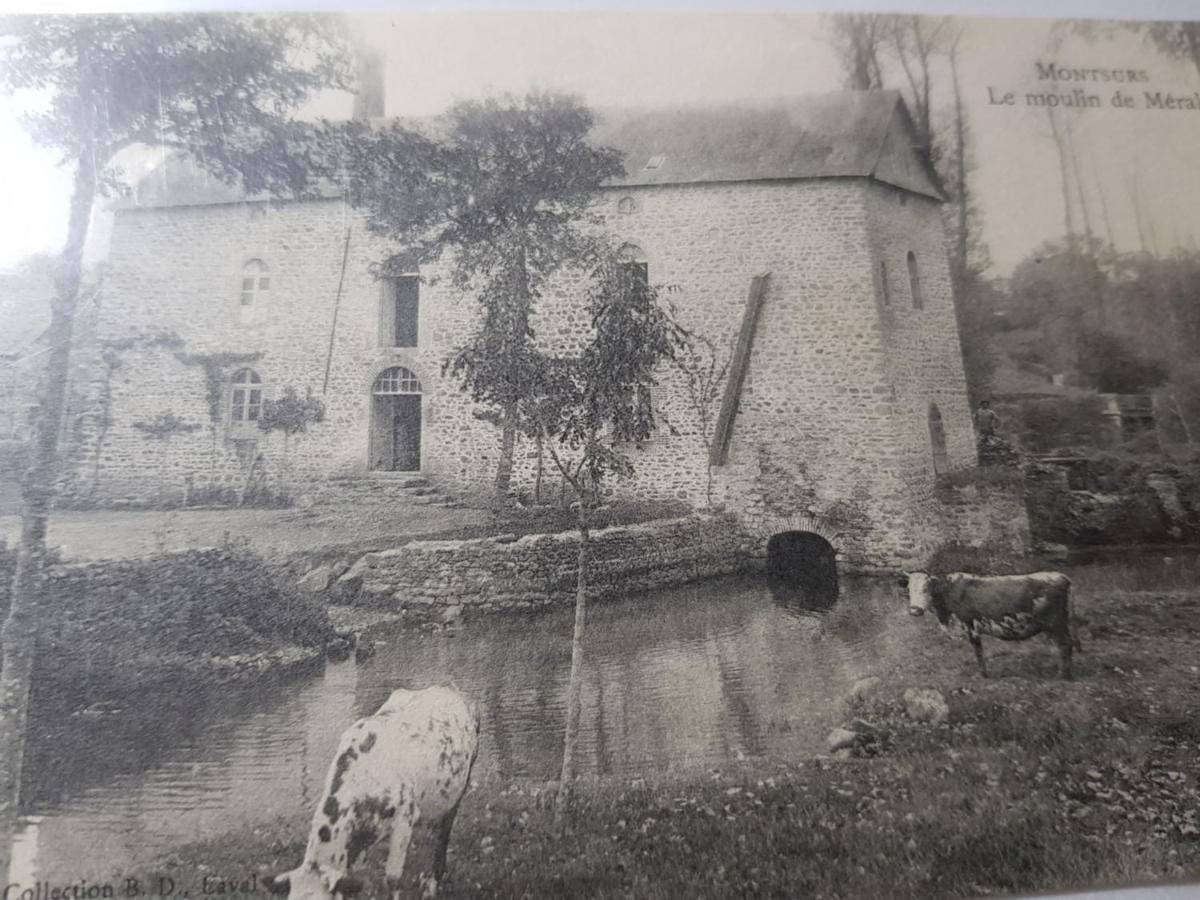 Le Moulin De Meral Montsûrs Extérieur photo